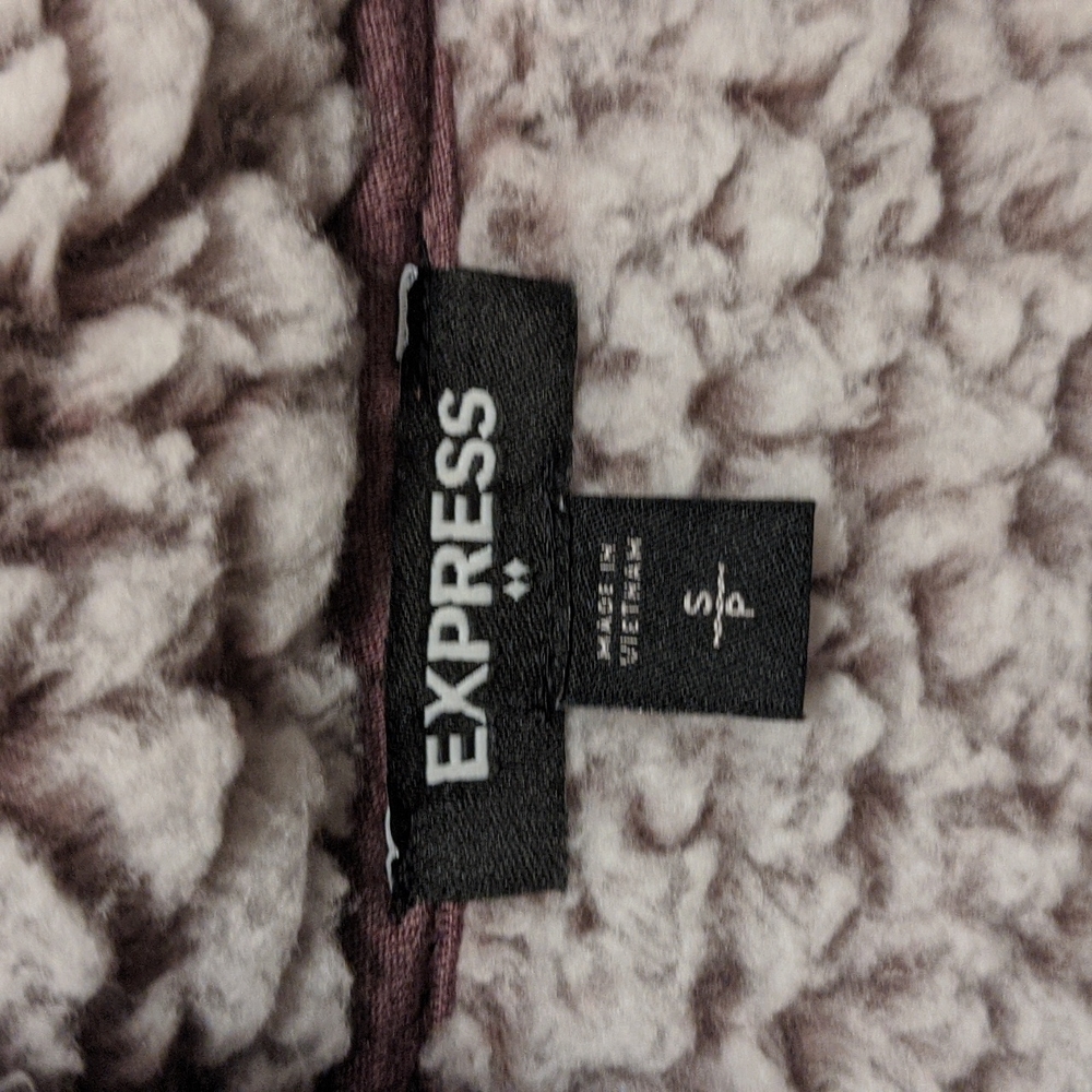Express Sherpa Hoodie - Picture 2 of 3